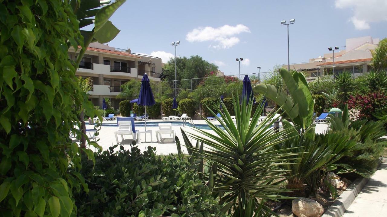 Pyla Gardens A102 Apartment Exterior photo